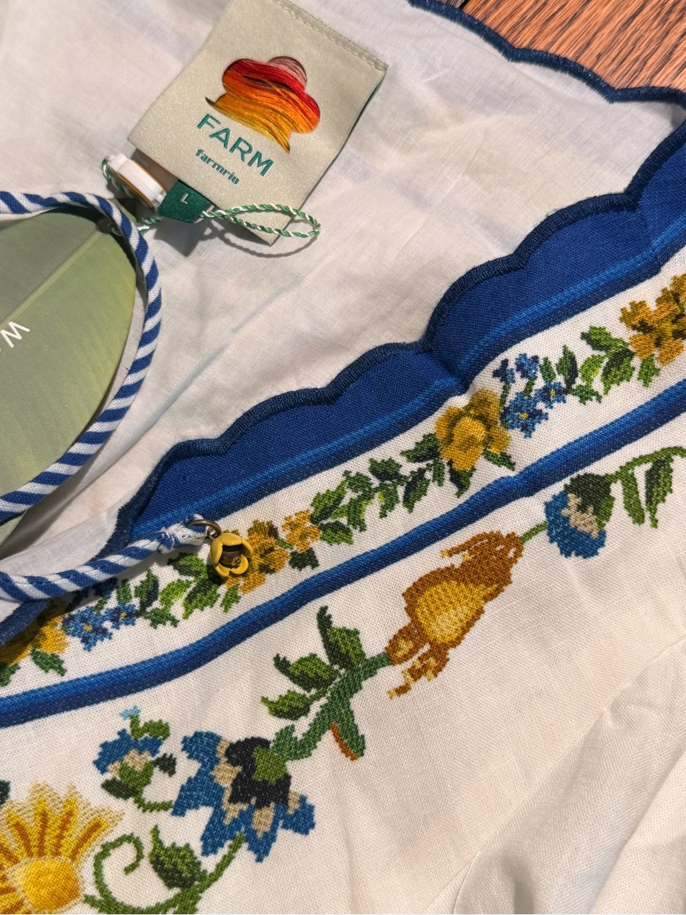 FARM Rio Off-White Emily Floral Tapestry Drawstring Midi Dress - Picture 5 of 5